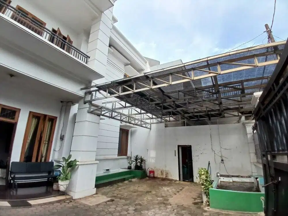 Jual Cepat Rumah 2 Lantai Semi Furnish di Cengkareng Jakarta Barat