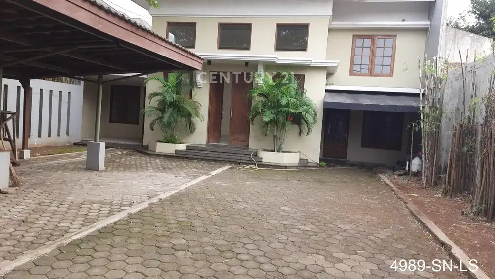 Disewakan Rumah Boutique Residence WR Supratman Ciputat