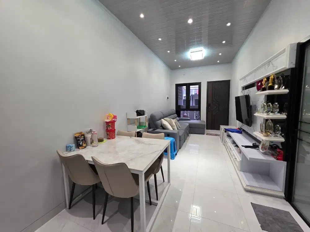 Jual Cepat Rumah Full Furnish di Metland Ujung Menteng Cakung