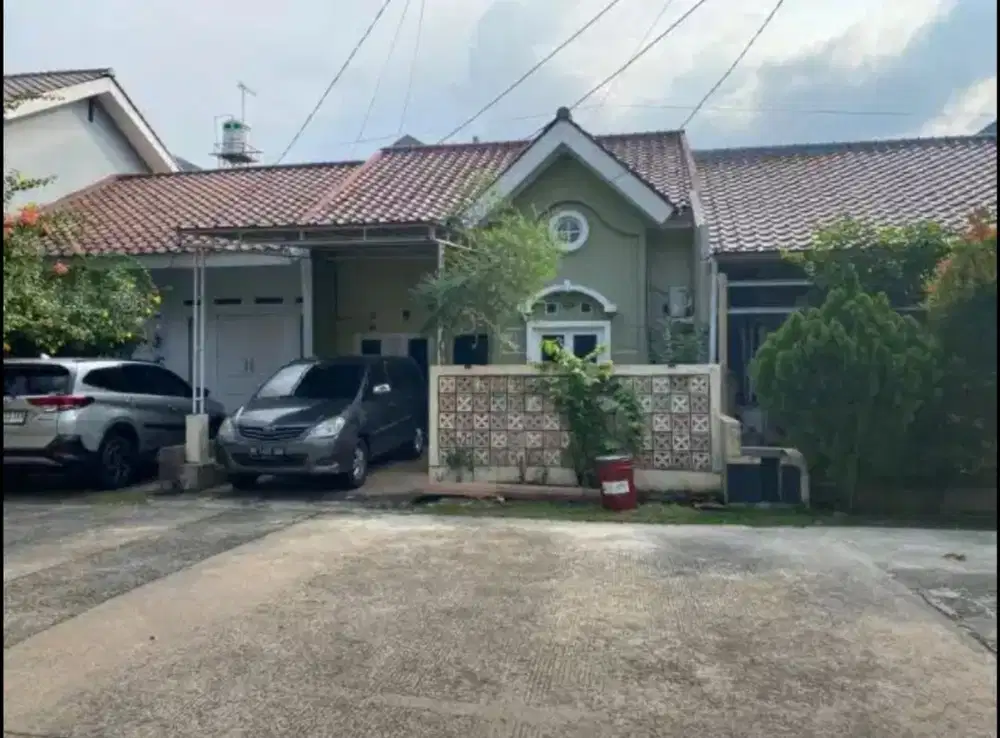 rumah Cantik Di Komplek Jatinegara Indah One Gate System