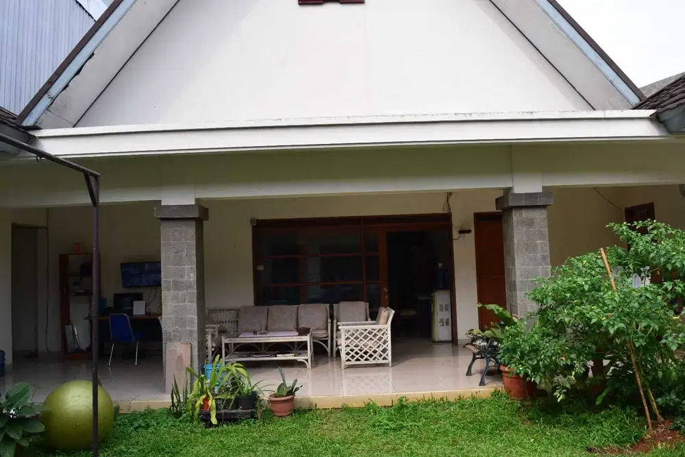 DIJUAL RUMAH SIAP HUNI Untuk Komersial Lokasi STRATEGIS di BLOK A - Fa