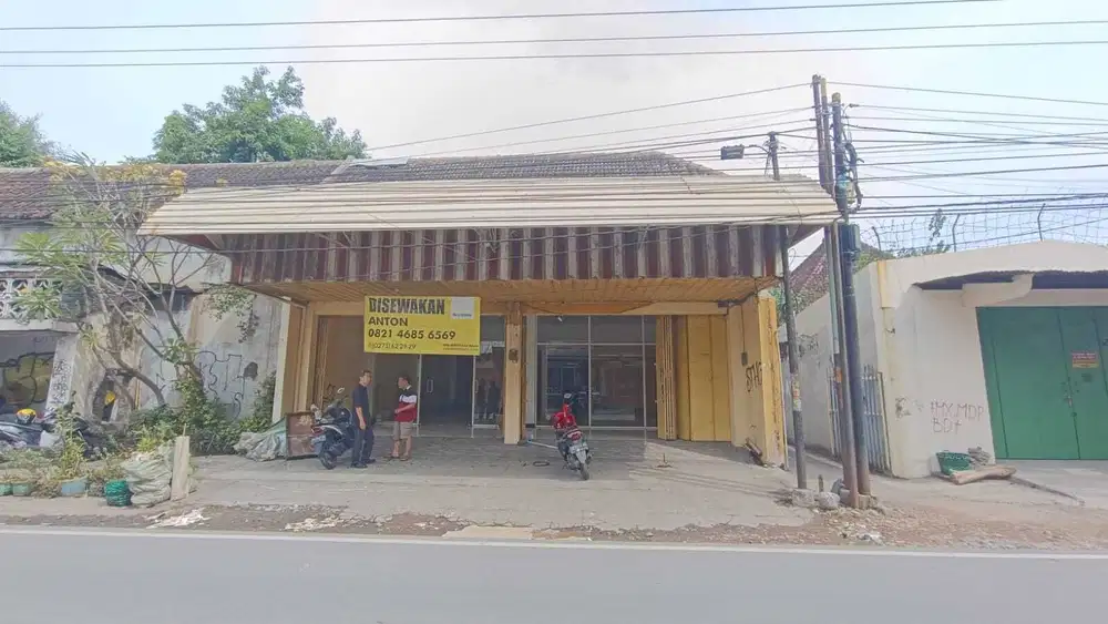 Ruko disewakan di Jl Dr Radjiman Laweyan Solo