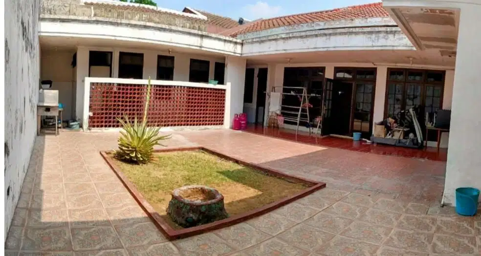 Dijual Rumah Hitung Tanah Satelit Strategis Siap Huni