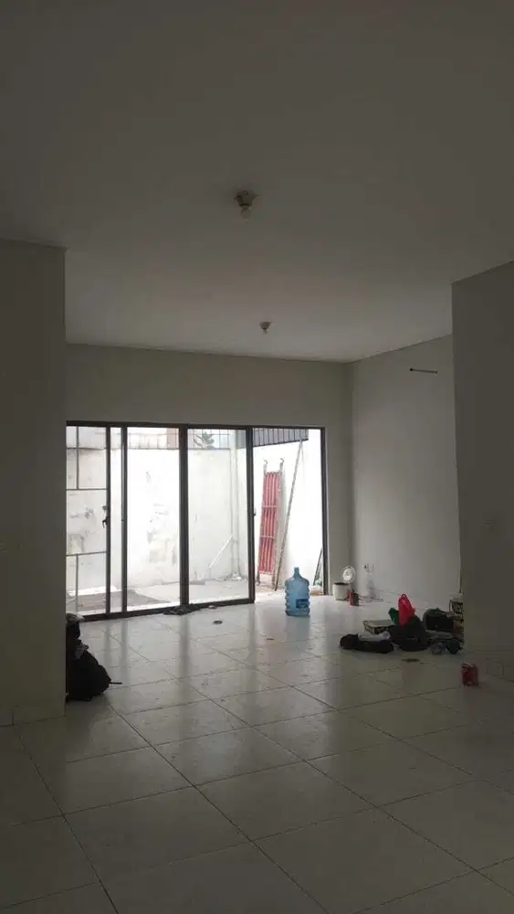 Disewakan Rumah Cluster Alamanda di Jakarta Garden City