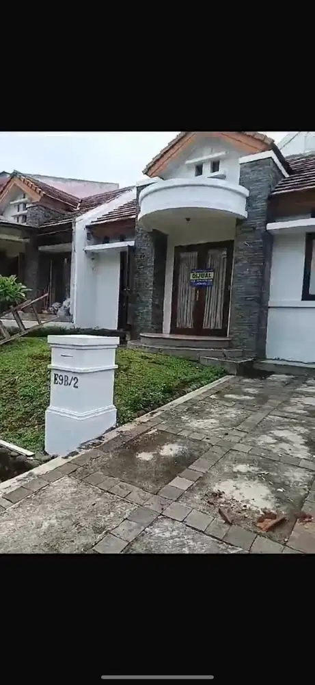 Di jual rumah di Telaga Golf