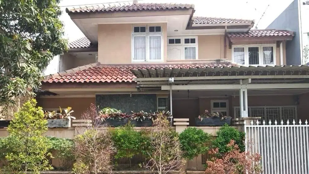 Dijual rumah di Tebet Mas