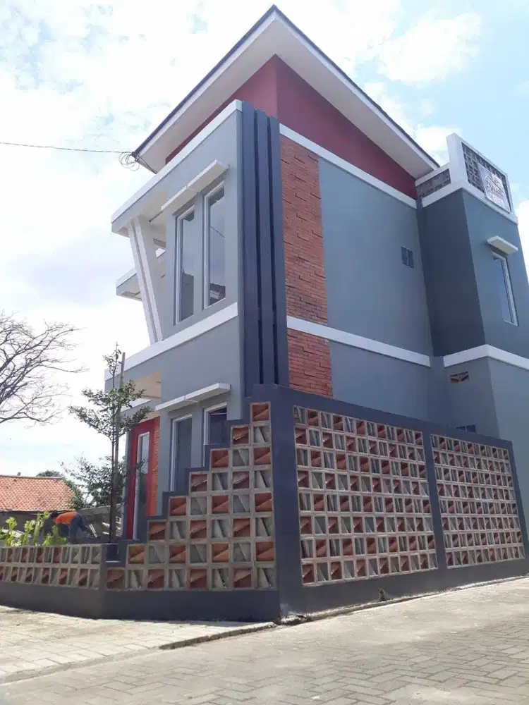Rumah unik harga menarik hanya 700jt di Cilame bandung