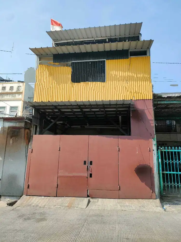 Dijual Cepat Rumah Kost 23 Kamar di Taman Cosmos Kedoya Utara JakBar