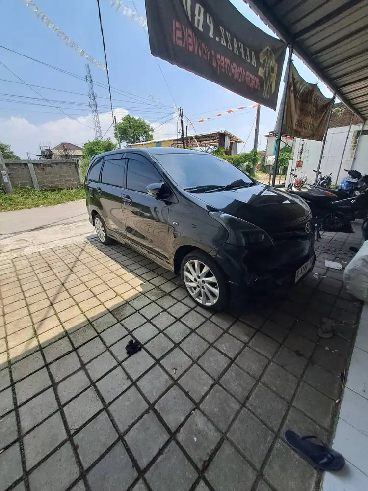 Avanza E MT modif Tipis
