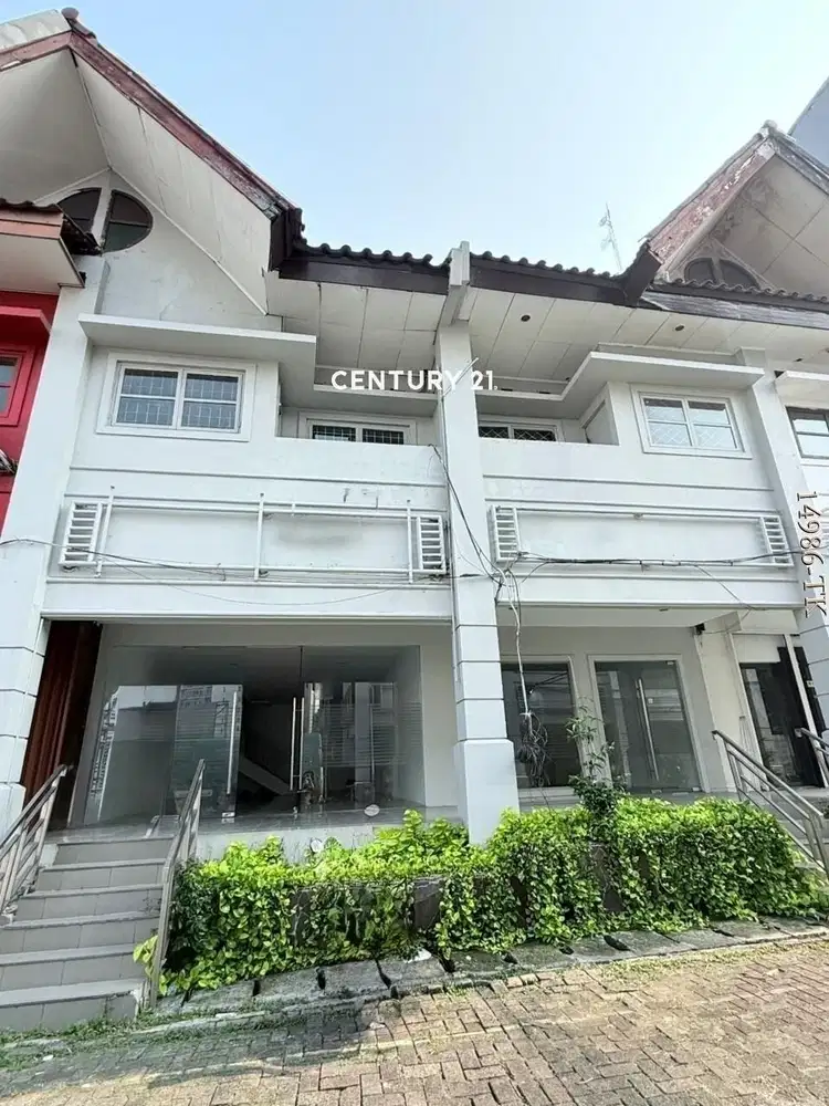 Disewakan Ruko Strategis 3 Lantai Depan Bintaro Plaza  Sektor 3