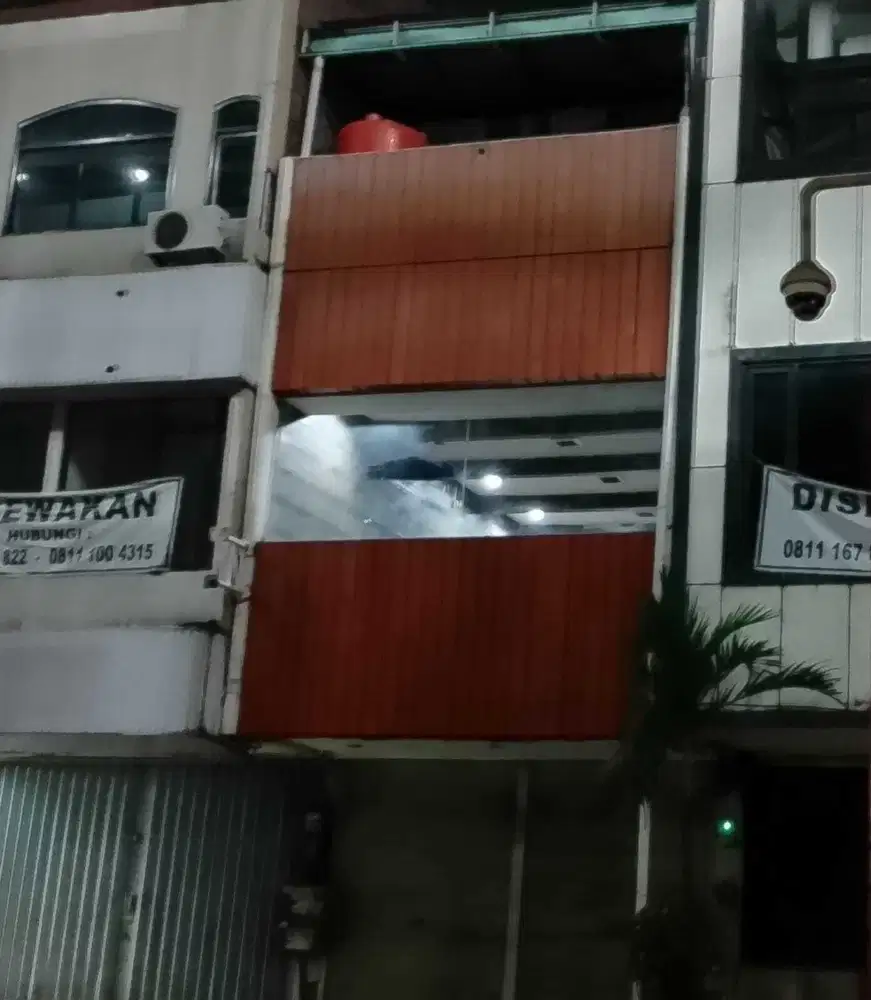 Ruko Strategis Bulevar Raya Depan Mal Kelapa Gading Sewa