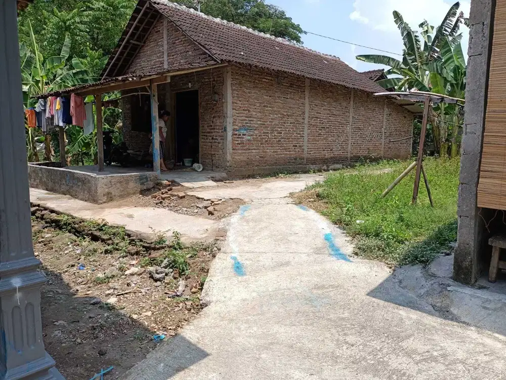 Kapling kecil di Desa Tundungan Sroyo Jaten Karanganyar