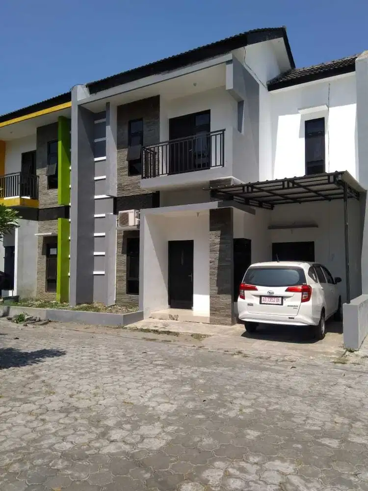 Dijual Rumah Cluster 2 Lantai Bagus Dan Siap Huni Di Gentan Baki