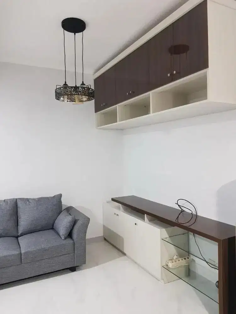 Dijual Apartement Sudirman Park 2BR Full Furnished Low Floor