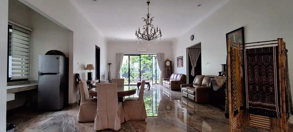 Rumah Mewah 2 lantai DIJUAL SIAP HUNI Puri Cinere