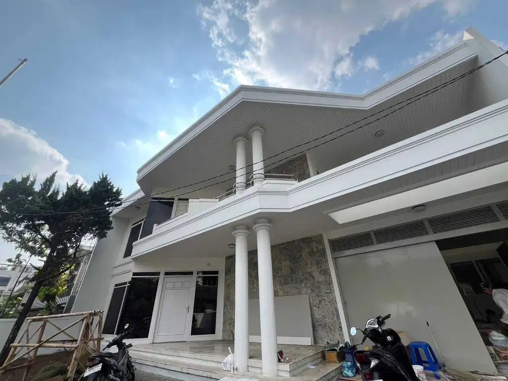 Rumah Mewah 2 Lantai Siap Huni di Bandung.