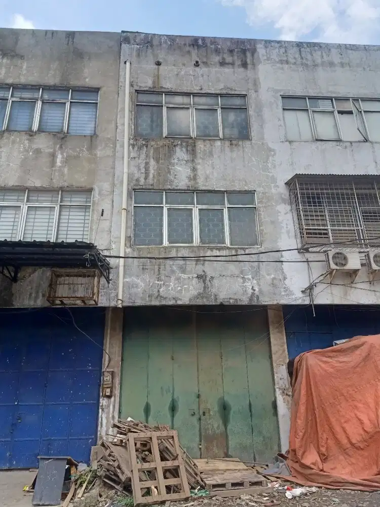 Jual Ruko 3 lantai Free Lift di Pergudangan Waringin Kapuk Jak Utara