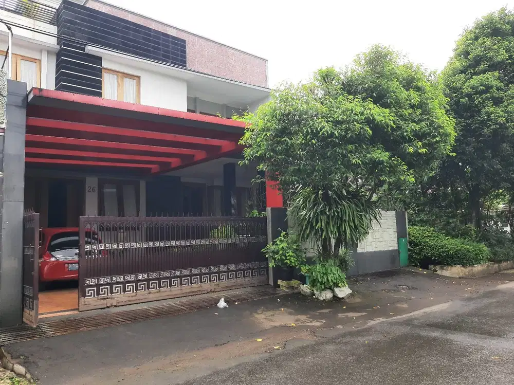 Dijual Rumah Mewah 3 lantai Siap Huni di Rawamangun