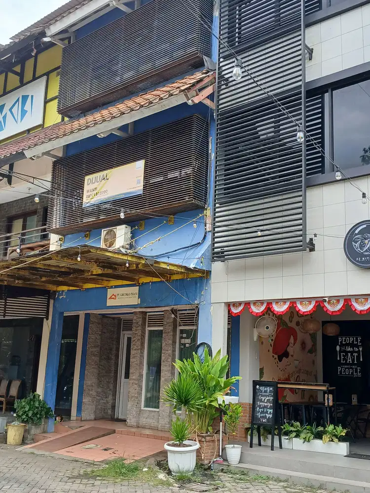 Ruko 4 Lantai  Siap Huni di Lebak Bulus, Jakarta Selatan