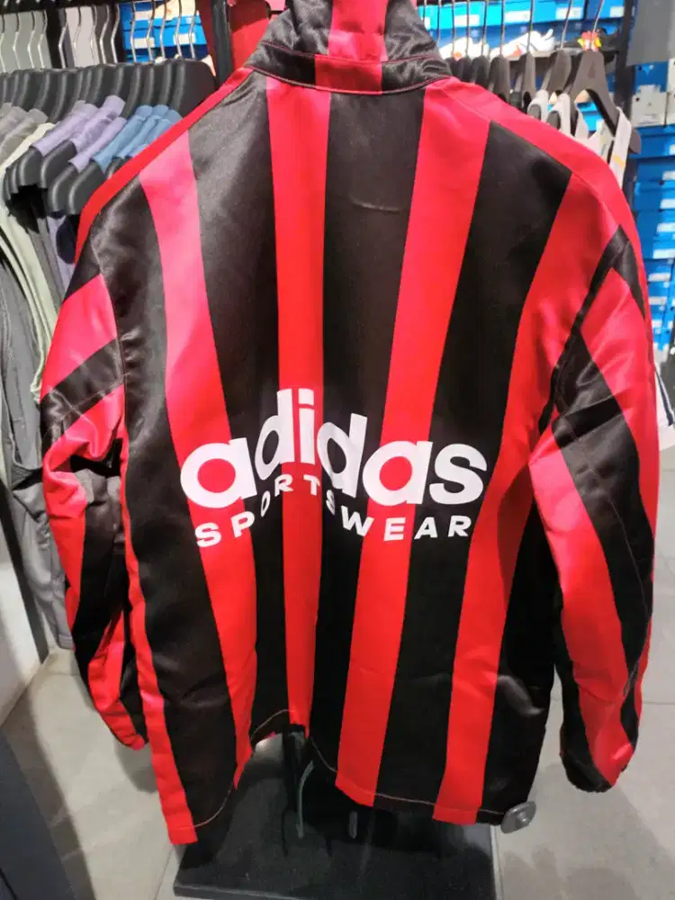 Jaket adidas original model ac milan