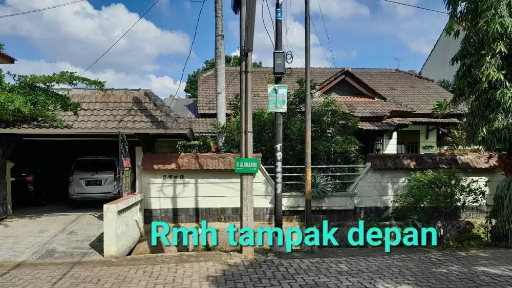 DIJUAL CEPAT Rumah Dalam Komplek 1 Gerbang masuk Keamanan 24 jam