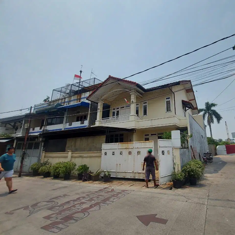Dijual Cepat & Murah Rumah Dijelambar Baru Jakarta