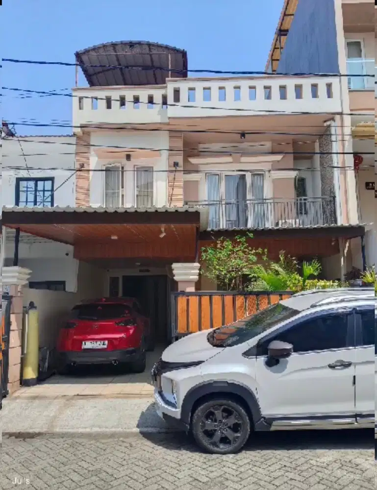 DIJUAL RUMAH BAGUS SEMI FURNISH HADAP TIMUR LAUT TERMURAH DI CITRA GARDEN 2 EXTENSION