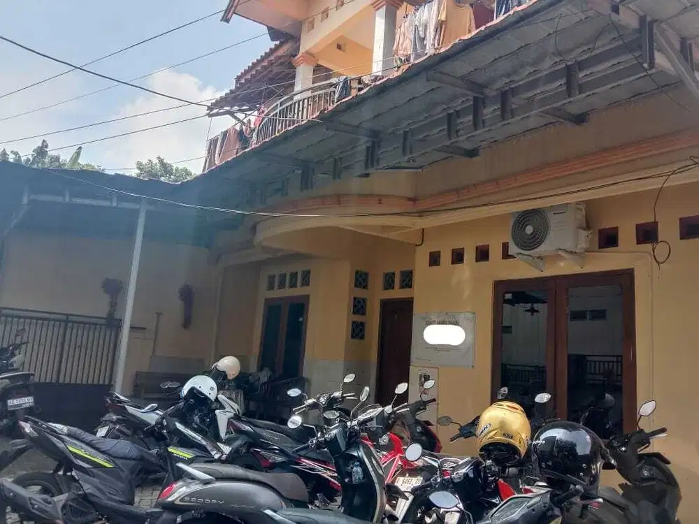 Rumah kost mahasiswi Aktif & full penghuni di UNDIP tembalang