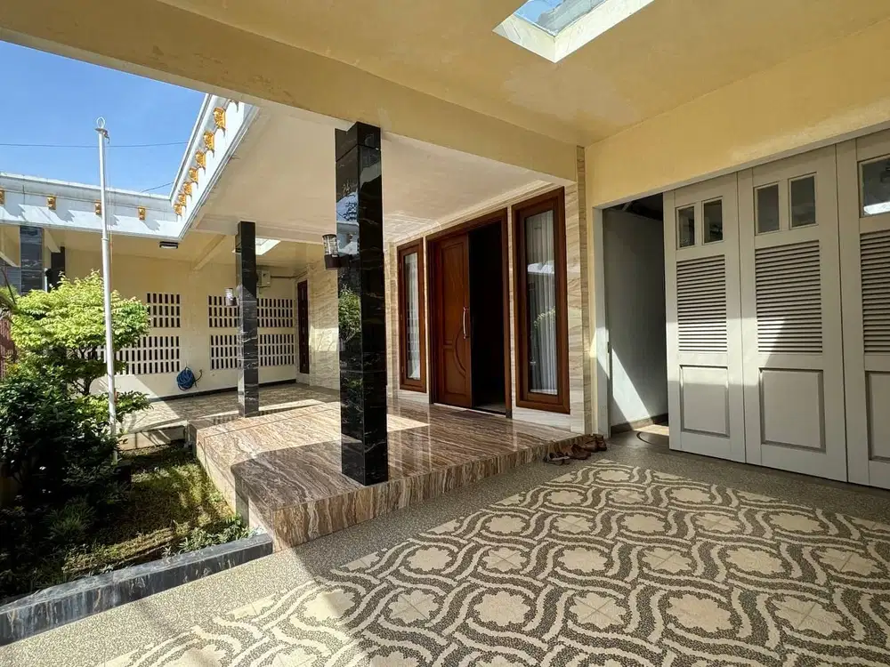 Bukit cinere indah rumah cantik terawat 1 lantai cocok untuk orang tua