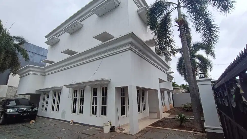 Dijual : Rumah Strategis Di Cempaka Putih Jakarta Pusat
