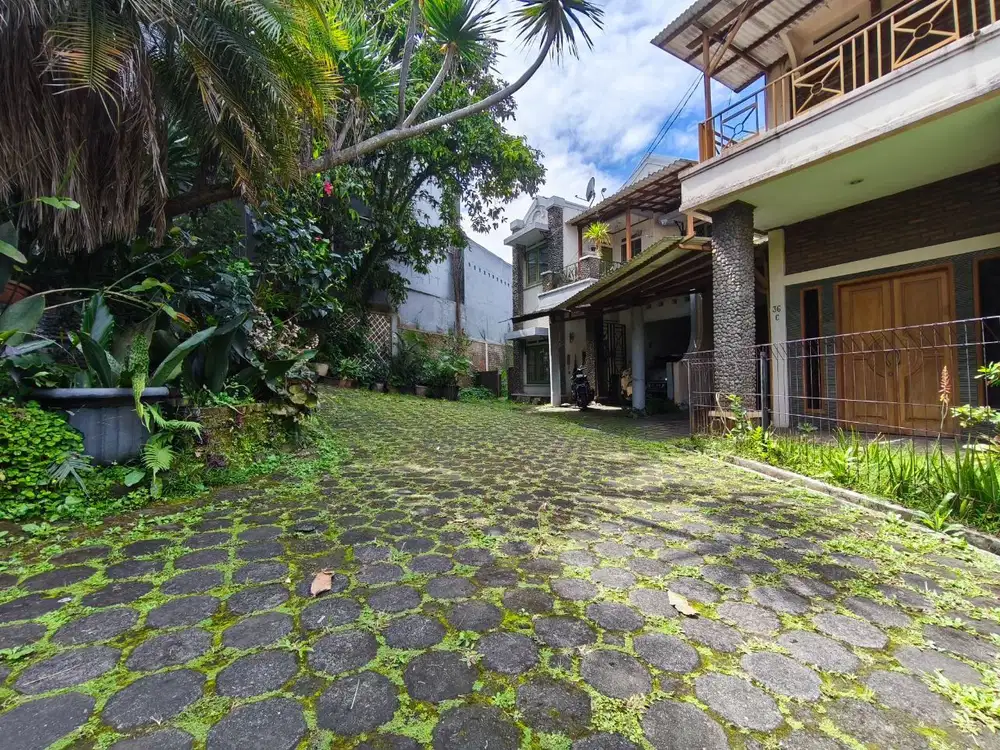 Dijual Rumah Klasik Siap Huni di Cisitu Dago dkt Tubagus Ismail Bandung Kota