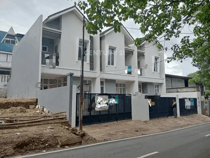 Rumah Brand New Milenial Di Kav DKI Meruya Selatan Jakarta Barat