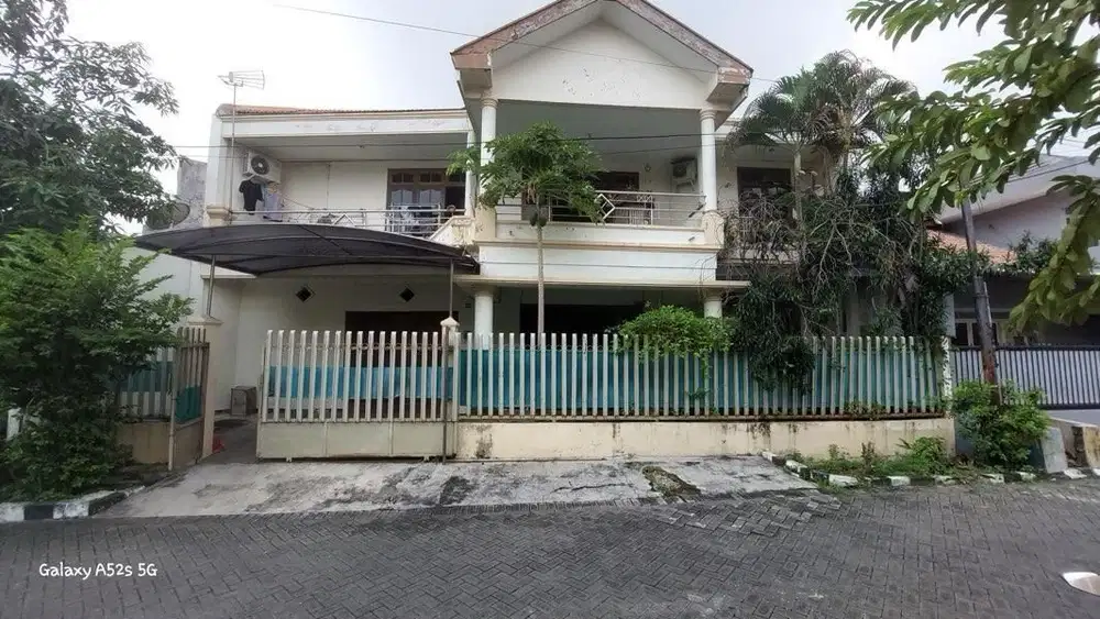 Dijual Rumah Darmo Permai Selatan Strategis Siap Huni