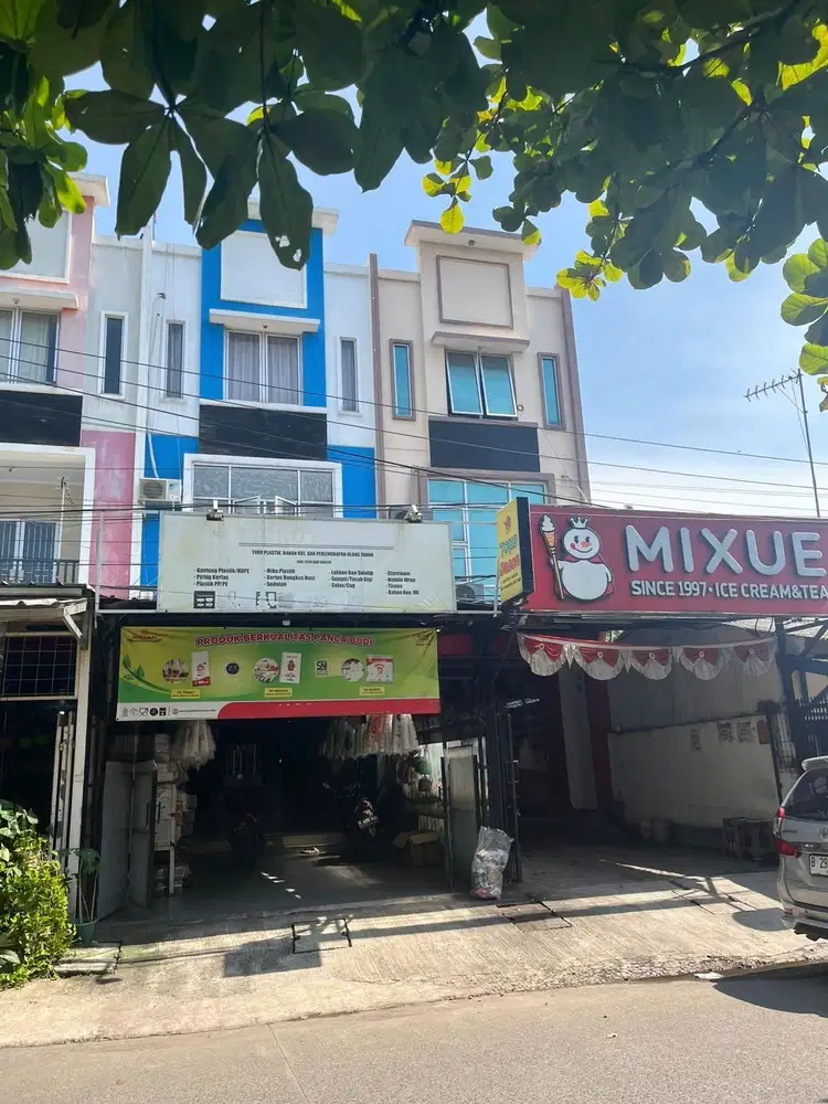 Ruko strategis plus usaha bekasi barat sebelah mixue