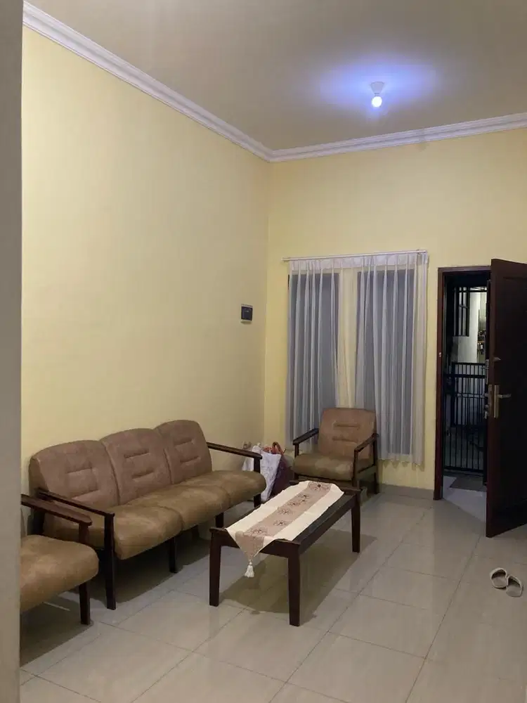 Jual Harga Murah Rumah 2.5 Lantai Siap Huni di Kelapa Gading