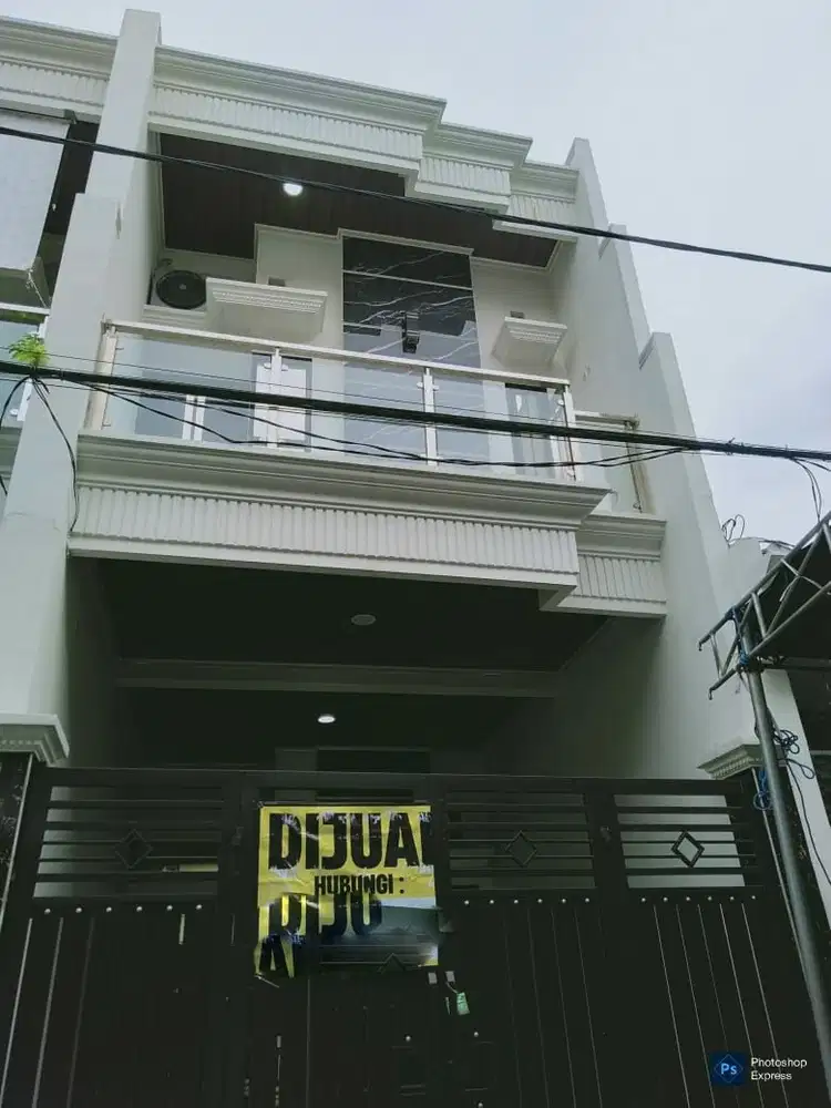 Dijual Rumah  2 lantai di Setro Baru, Surabaya Timur