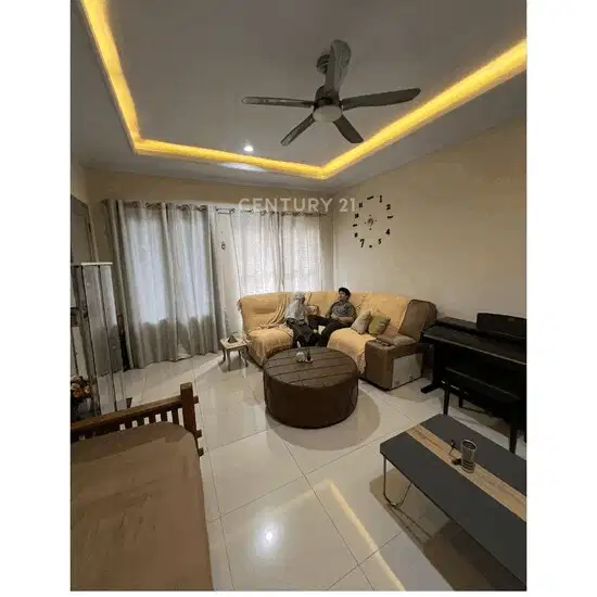 DIJUAL Rumah Mediterania Regency Cikunir