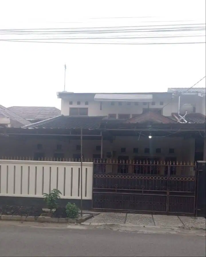 Di Jual Rumah Siap Huni di daerah Depok Timur