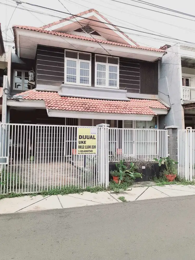 Dijual Rumah Gading Kirana Bagus Hadap Selatan