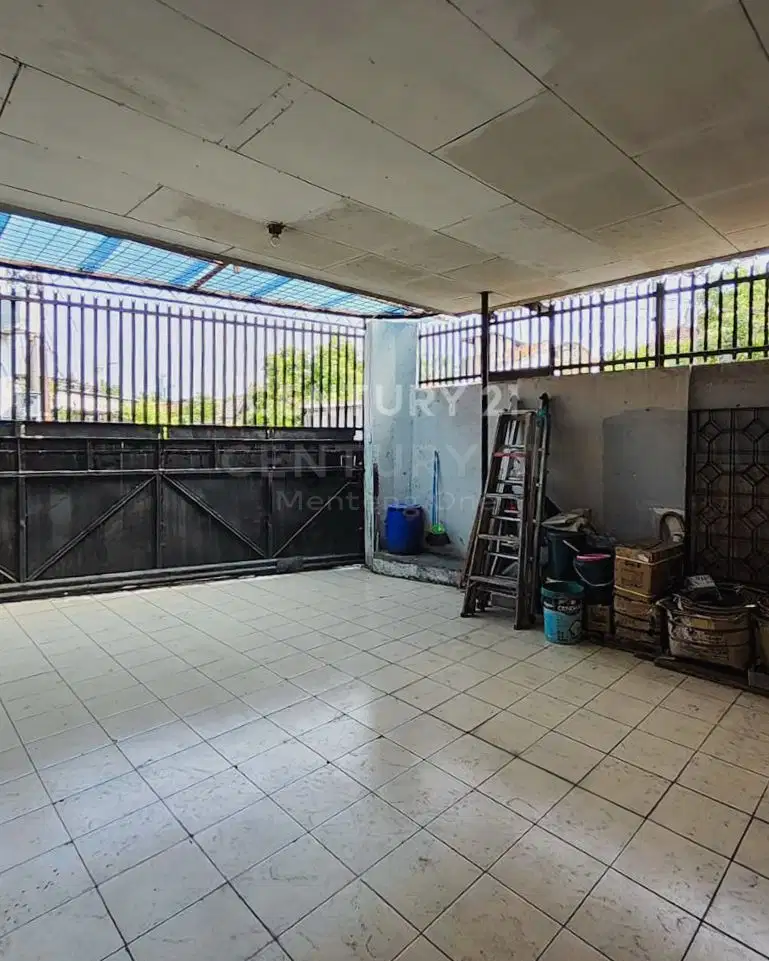 Rumah 2 Lantai Posisi Hook SHM Di Tanah Tinggiy