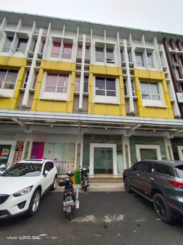 ruko rapih summarecon bekasi emerald komplek aman