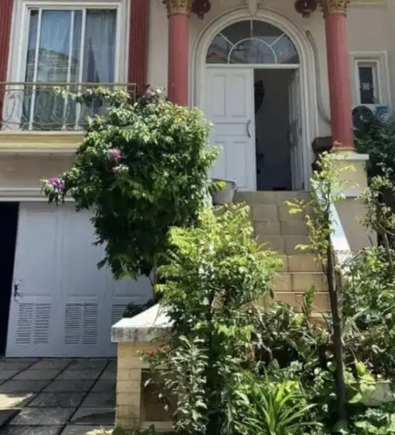 Rumah PIK Medit Boulevard Full Furnished Harga Miring