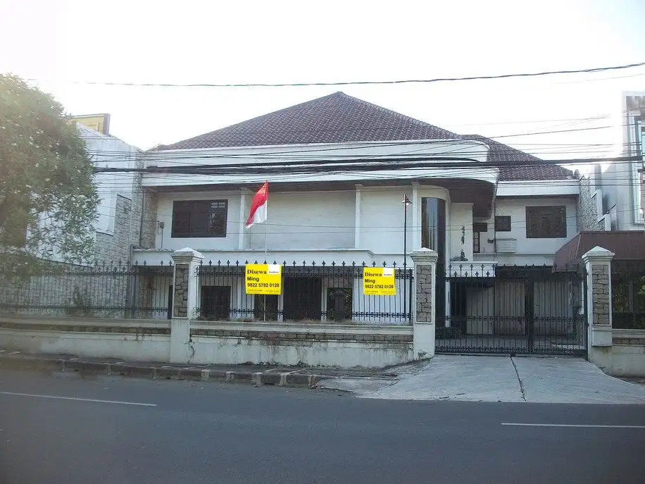 Rumah Usaha di Raya Jemursari