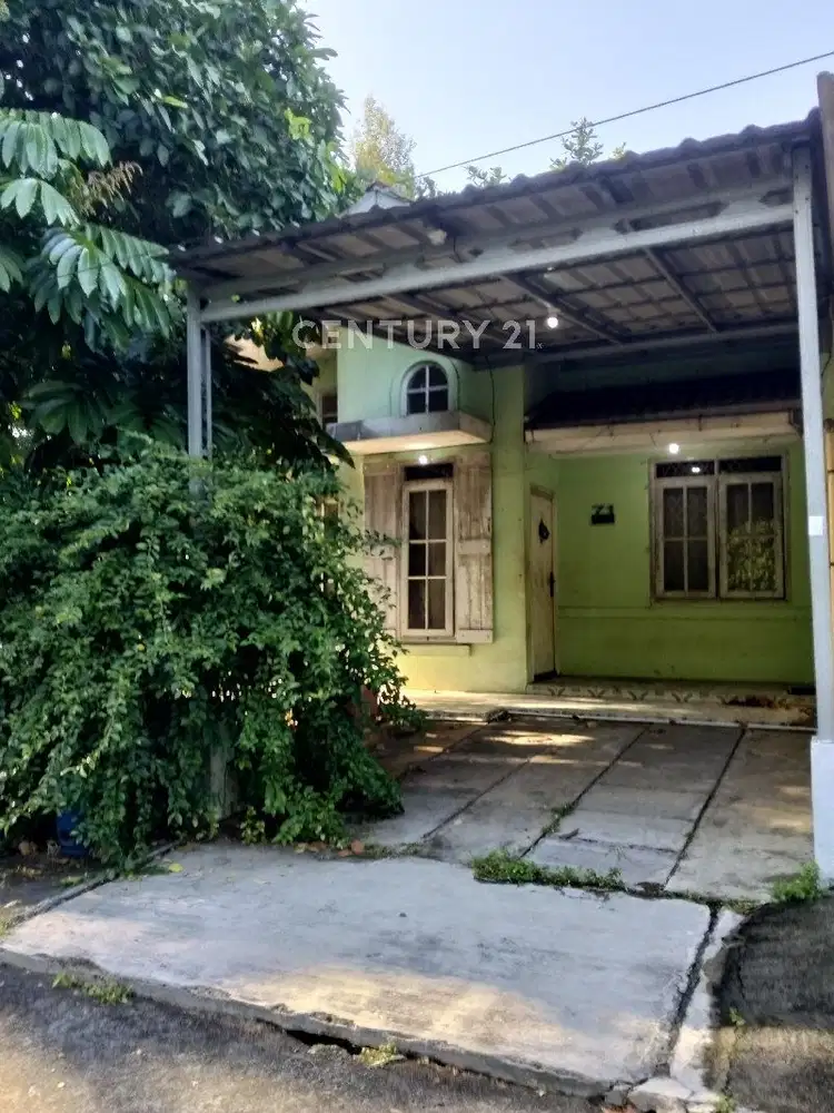 Rumah Hook Bagus  Butuh Renov Investasi Kost