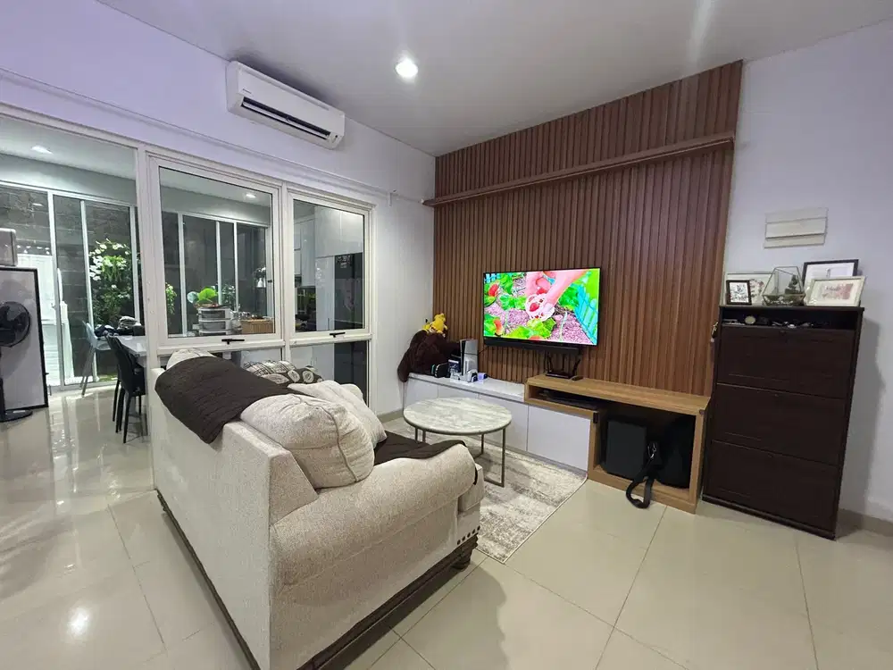 Rumah Savia 2 Lantai, Harga Santai, Nusa Loka byk Taman Kolam Renang