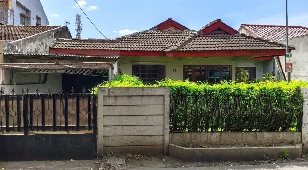 Dijual Rumah Asri, Siap Huni,LokasiStrategis,di Kreo, Ciledug