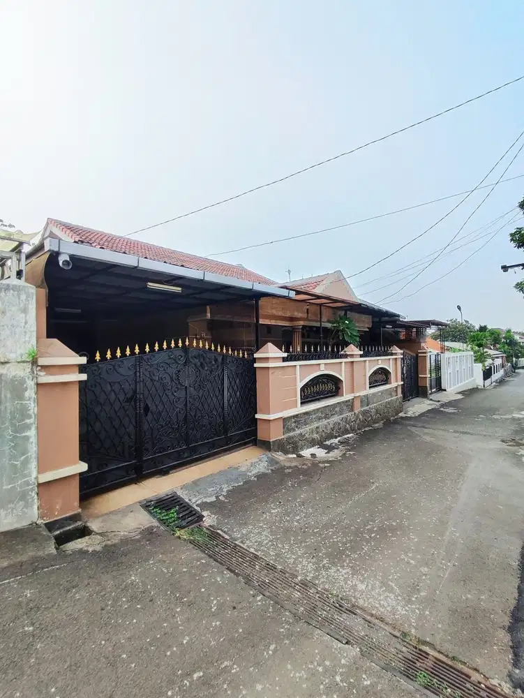 DIJUAL RUMAH ASRI DAN NYAMAN - BEBAS BANJIR DI JATI WARINGIN