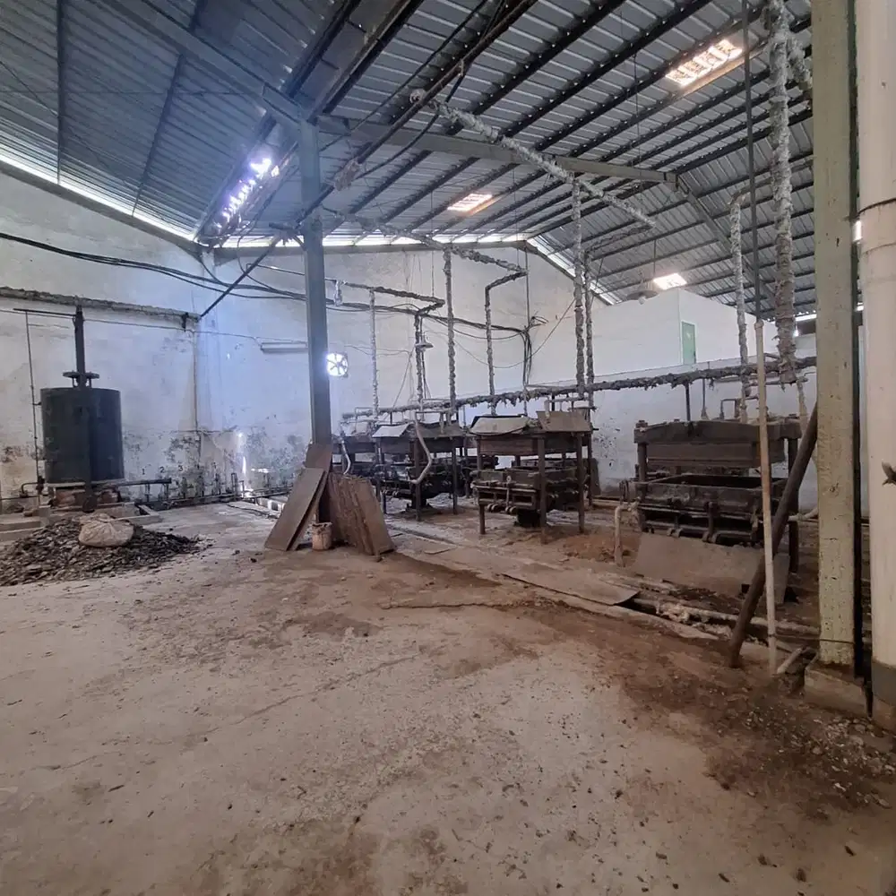 Disewakan Gudang Fasilitas Office dan Mess di Cipeundeuy, Subang