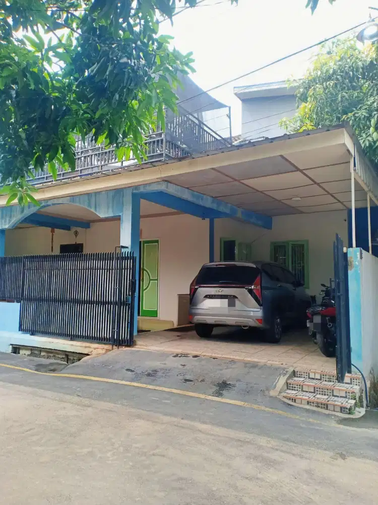 Rumah Hook Dekat Tol Di Perumahan Taman Aster Cibitung
