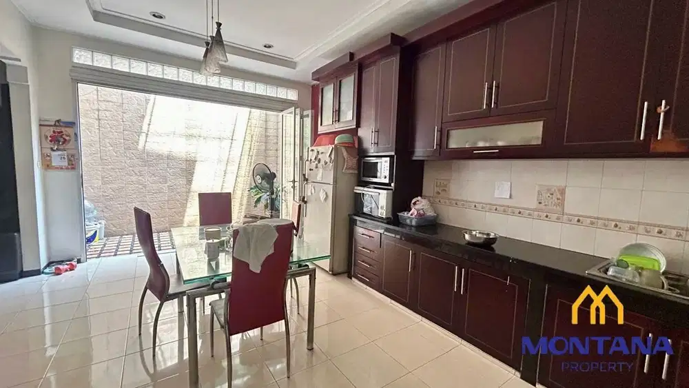 Dijual Rumah dengan Desain Modern di Premier Residence, Modernland